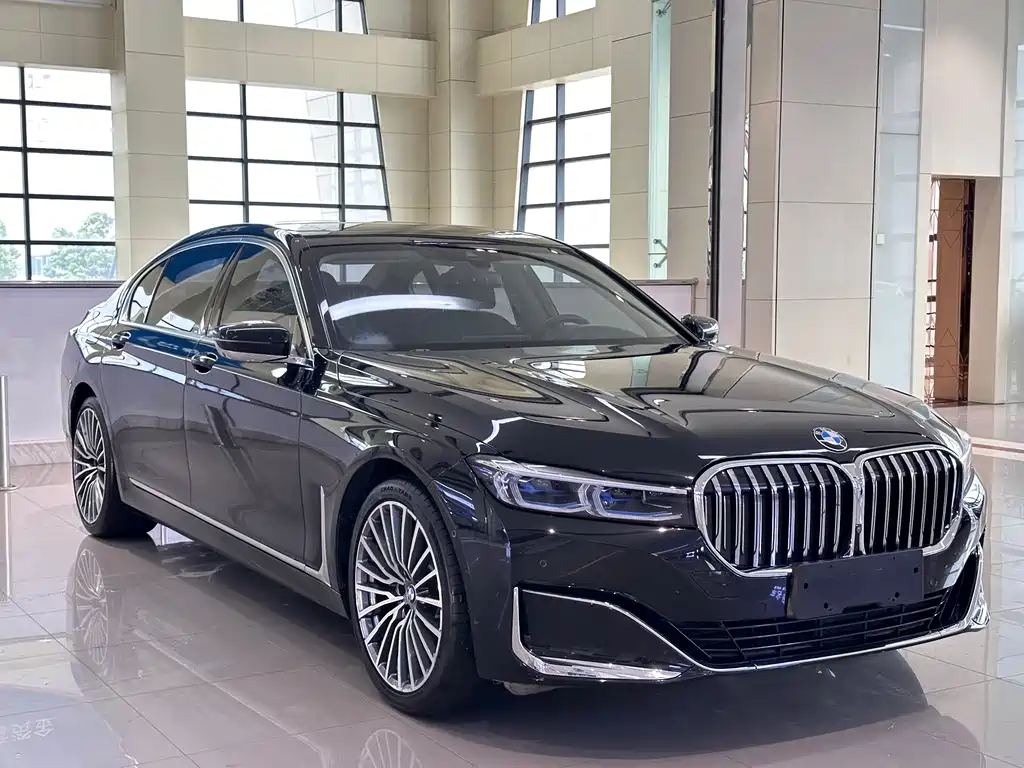 BMW 7 Series 2020 — фото 3