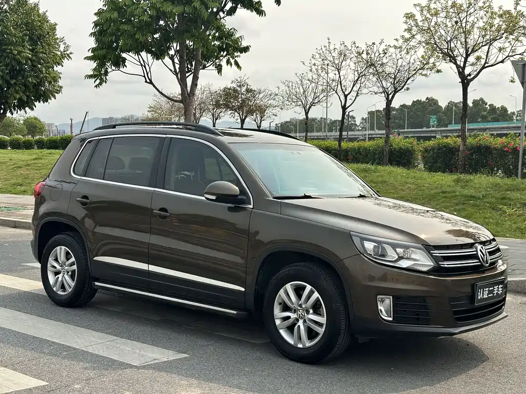 Volkswagen Tiguan 2015 — фото 4