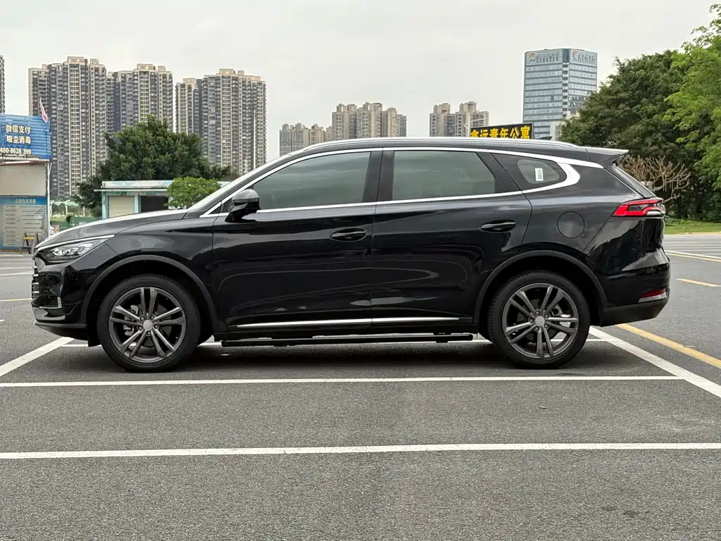 BYD Tang 2021 — фото 10