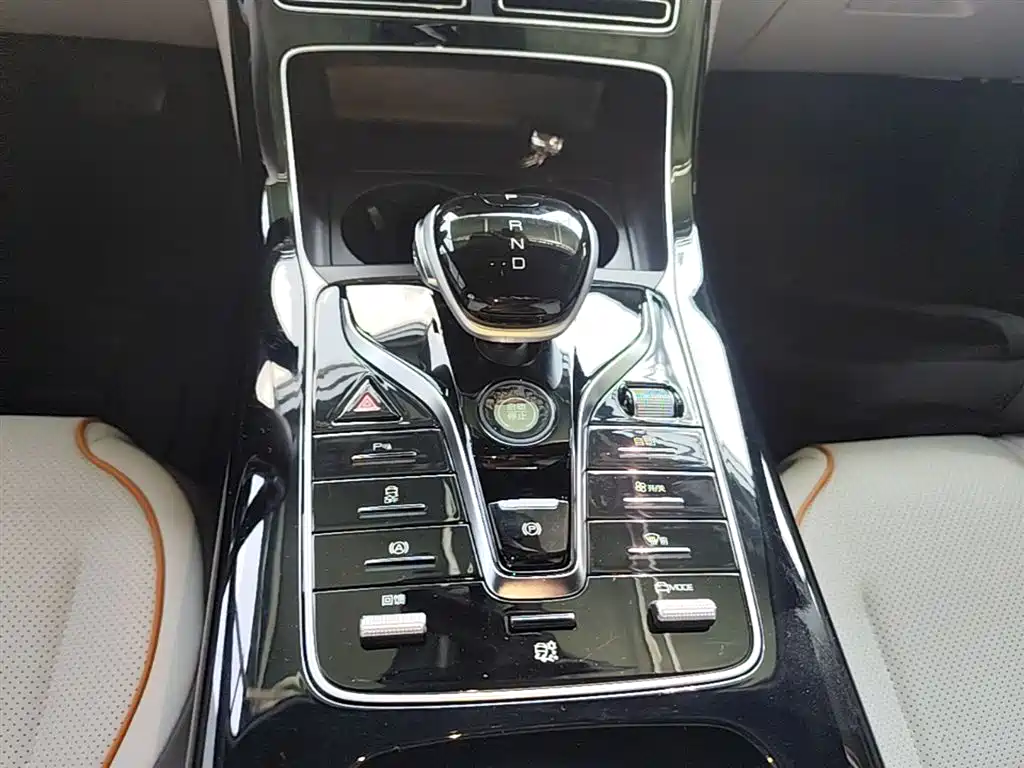 BYD Qin PLUS 2025 — фото 14