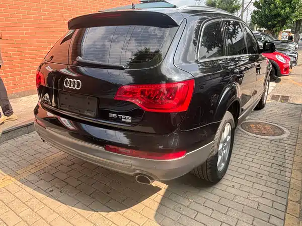 Audi Q7 2013