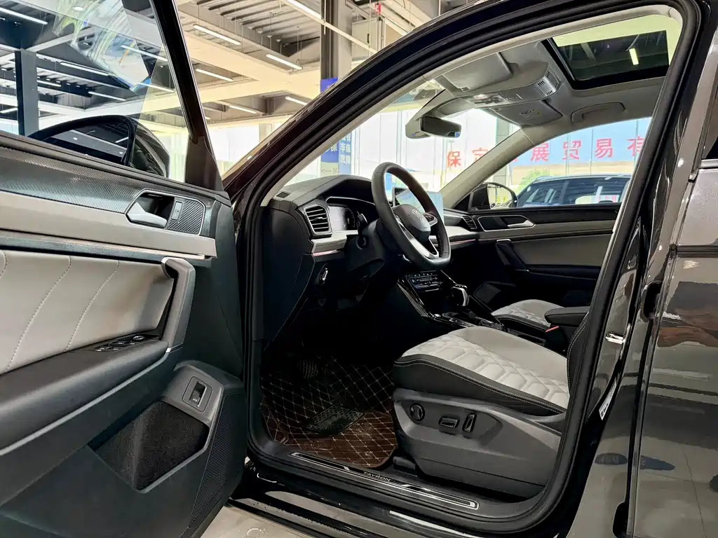 Volkswagen Tayron 2023