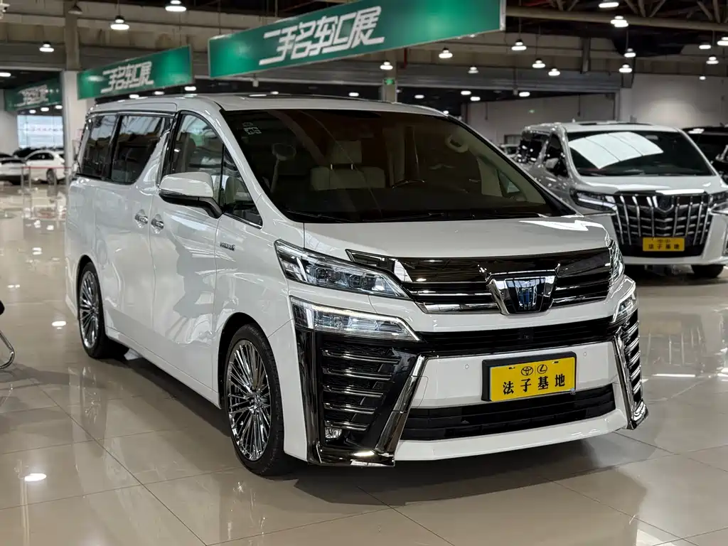 Toyota Vellfire 2021 — фото 3