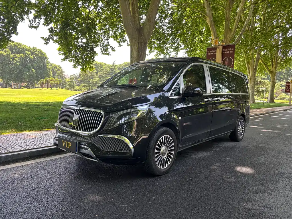 Mercedes-Benz Vito 2023 — фото 1