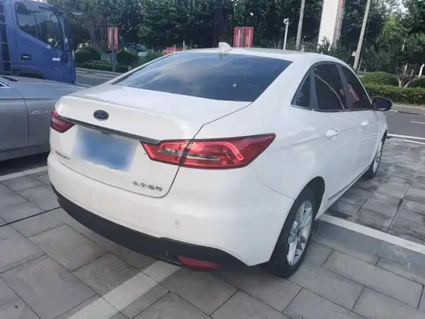 Ford Escort 2019