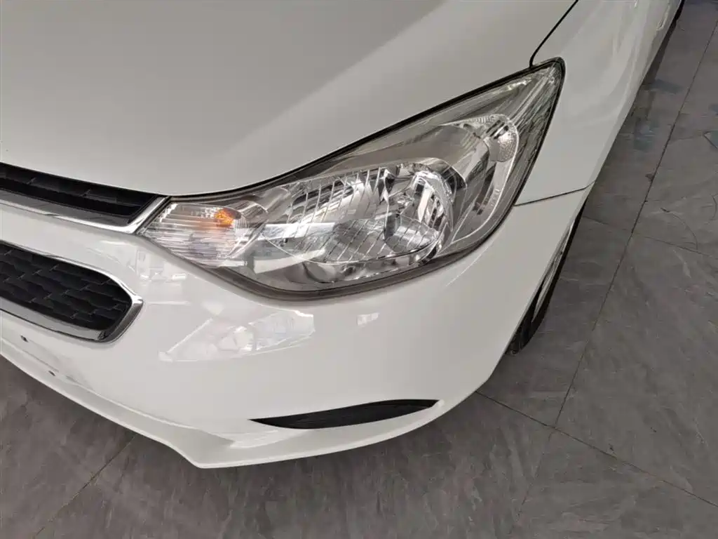 Chevrolet Sail 2015 — фото 24