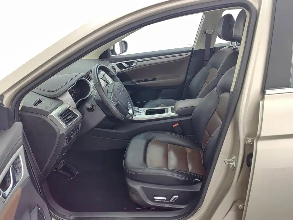 Geely Emgrand GL 2016 — фото 10