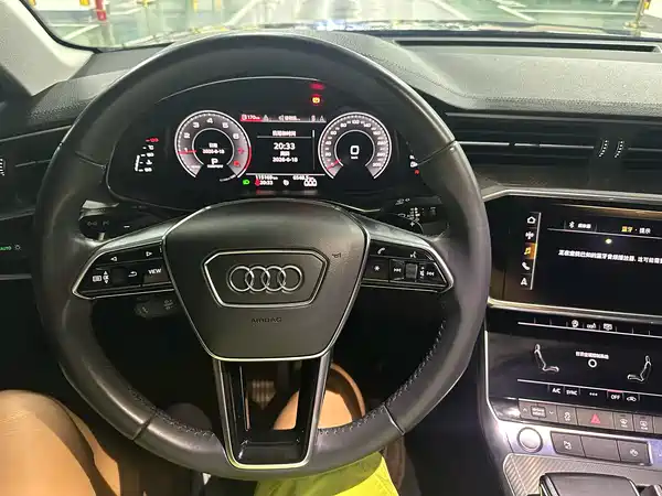 Audi A6L 2020