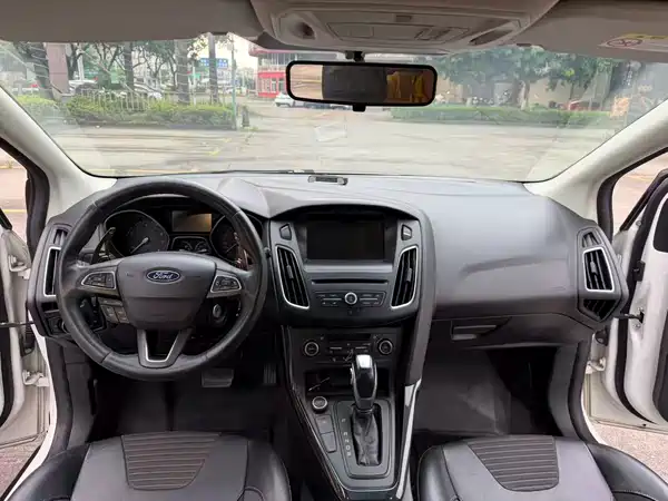 Ford Focus 2017