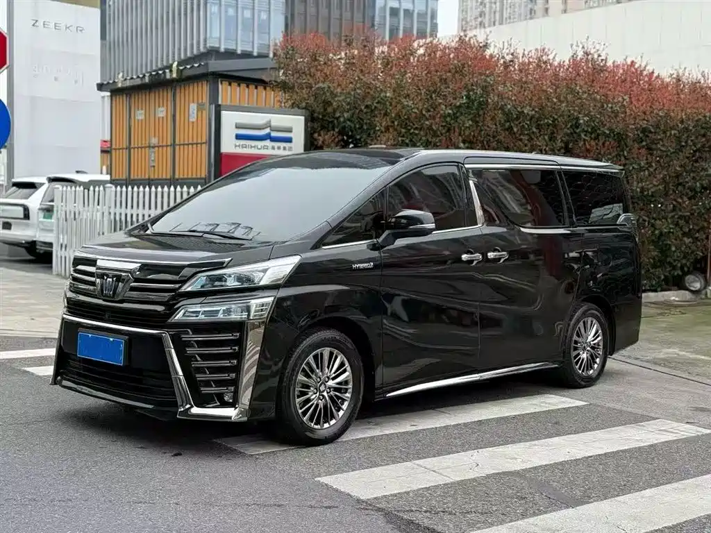 Toyota Vellfire 2022