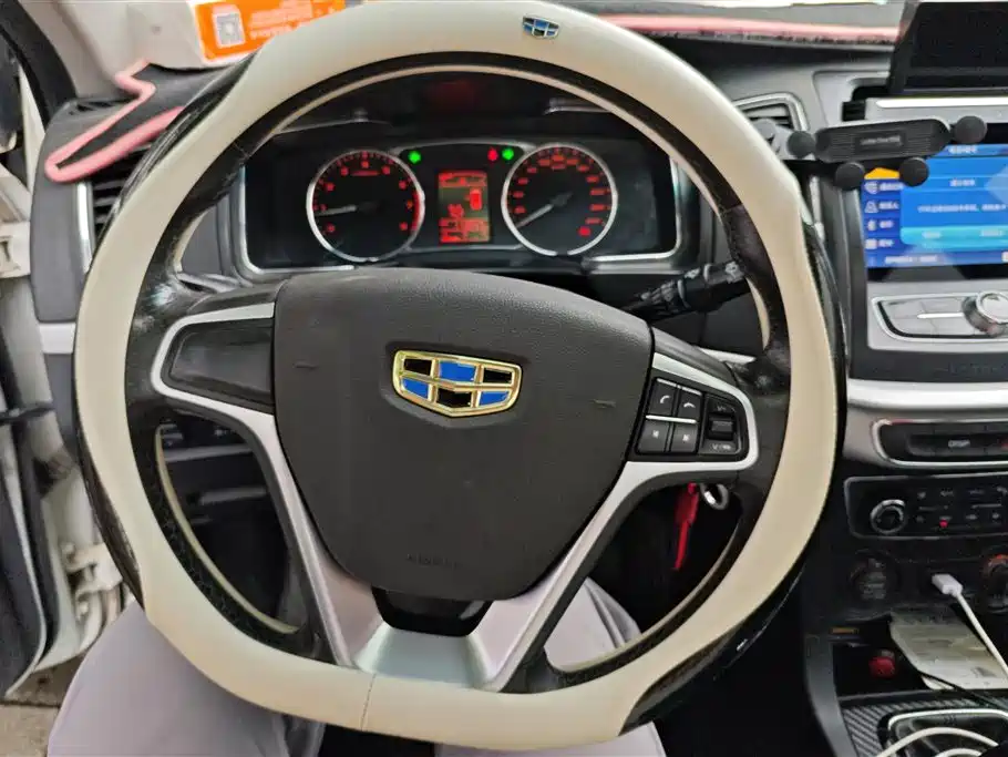 Geely Vision 2017 — фото 15