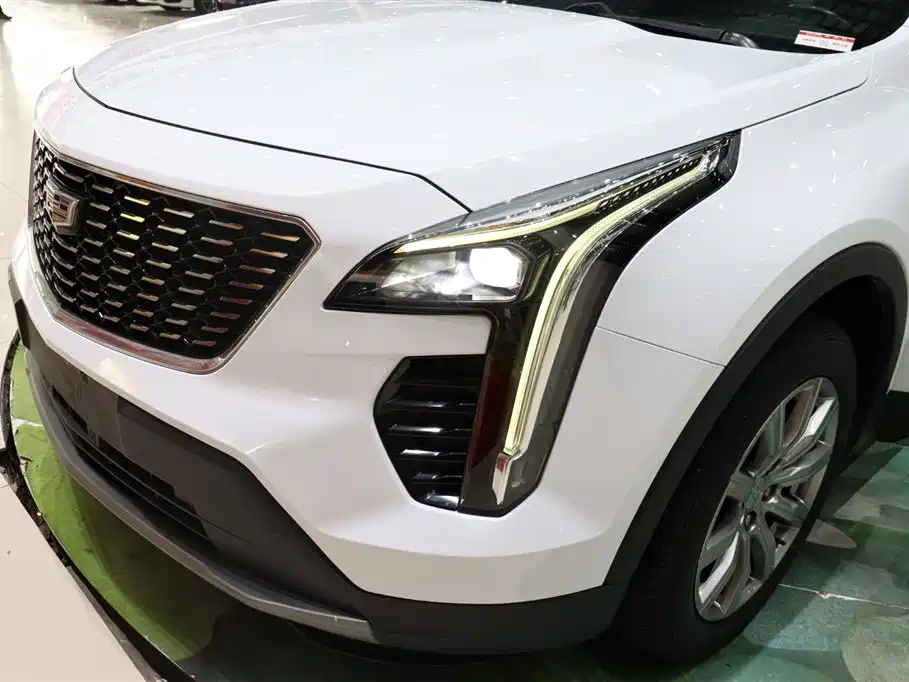 Cadillac XT4 2019 — фото 27