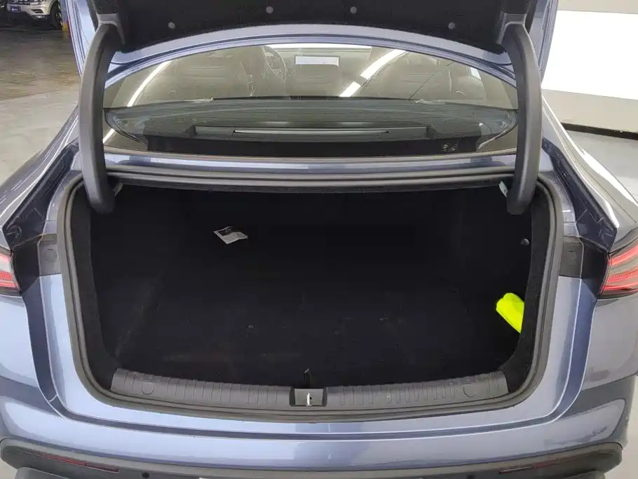 BYD Seal 06 2025