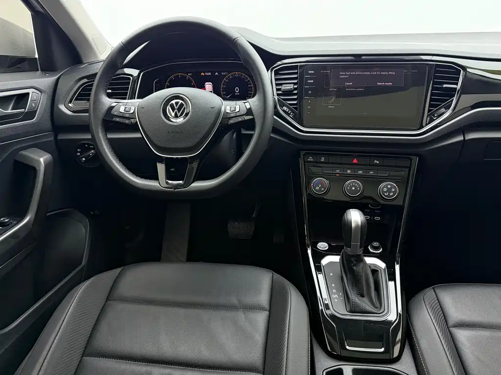 Volkswagen T-Roc 2022 — фото 11