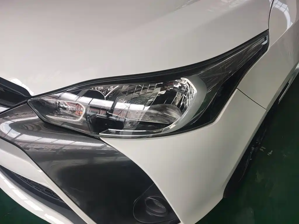 Toyota Yaris L 2019 — фото 24