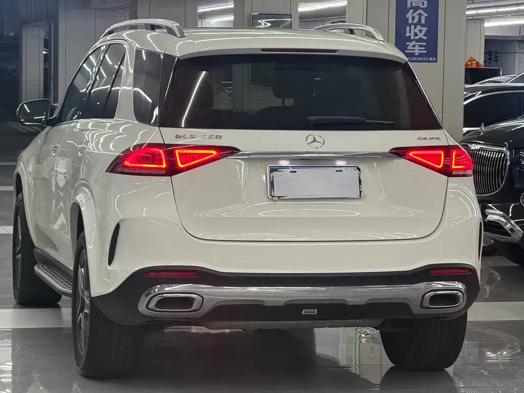 Mercedes-Benz GLE 2020 — фото 12