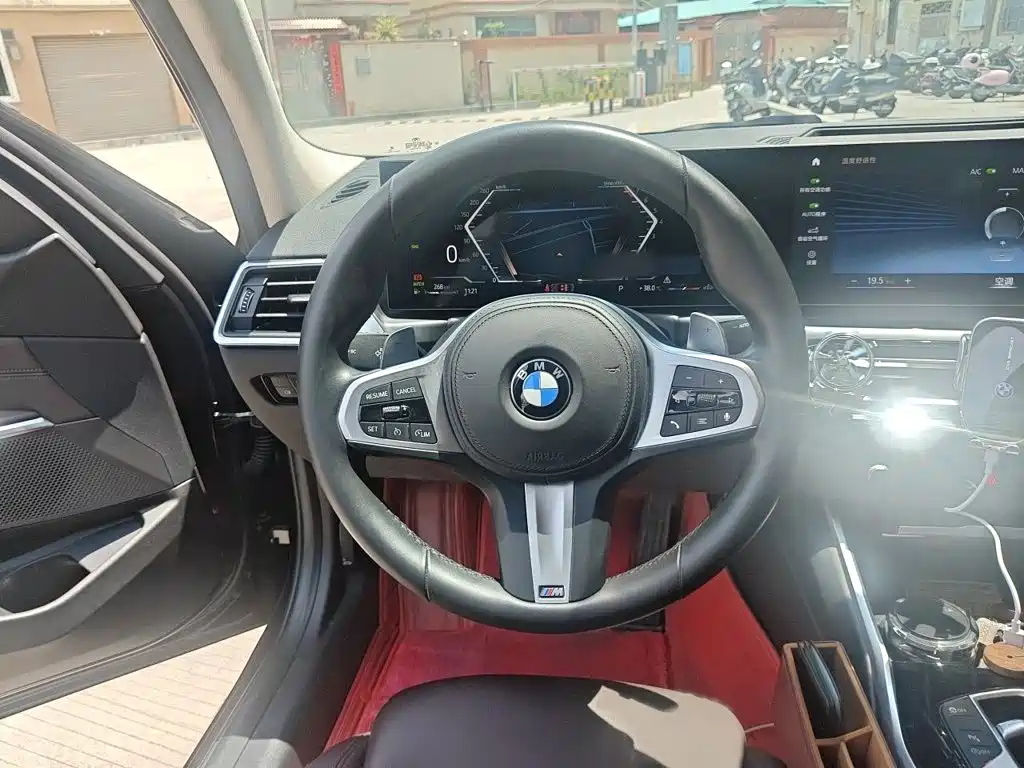BMW 3 Series 2023