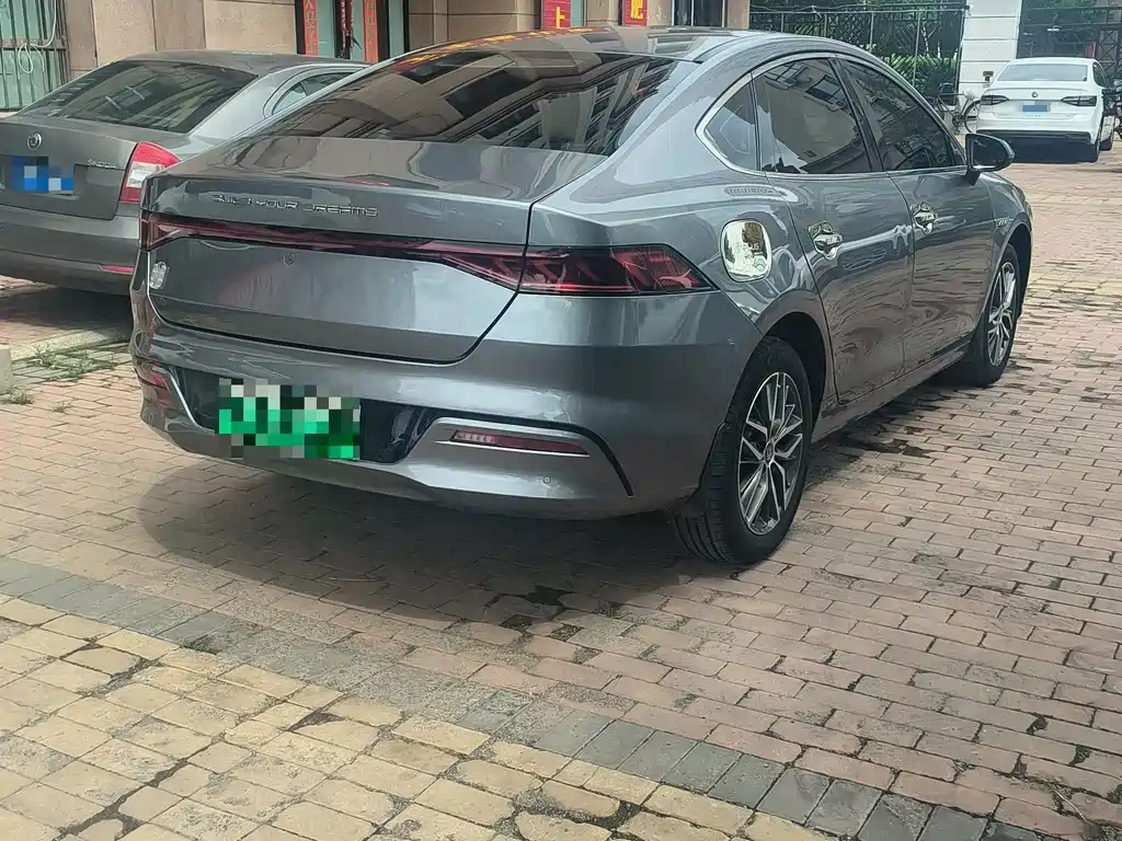 BYD Qin PLUS 2023 — фото 9