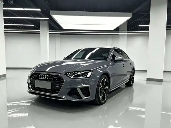 Audi A4L 2022