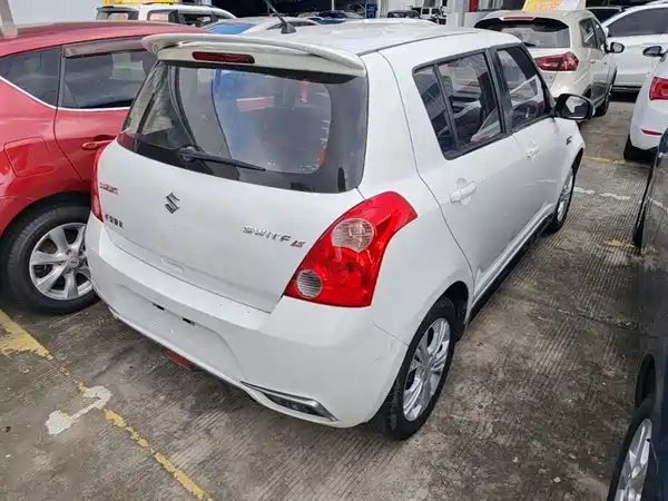 Suzuki Swift 2016