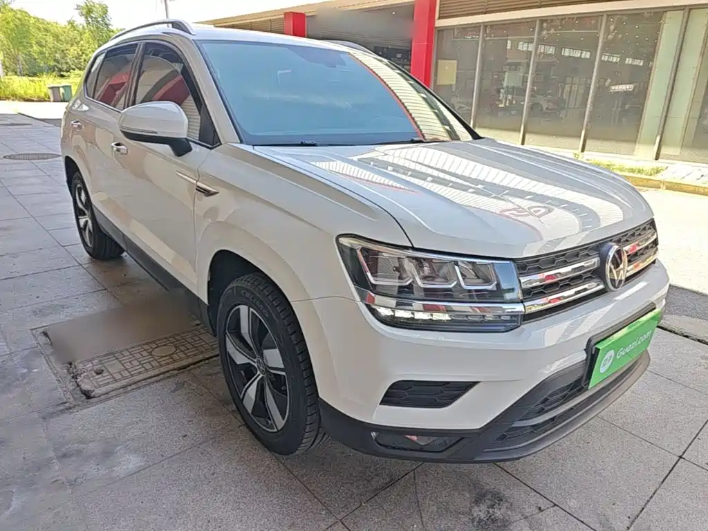 Volkswagen Tharu 2021