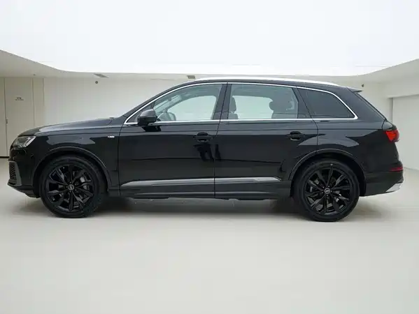 Audi Q7 2023