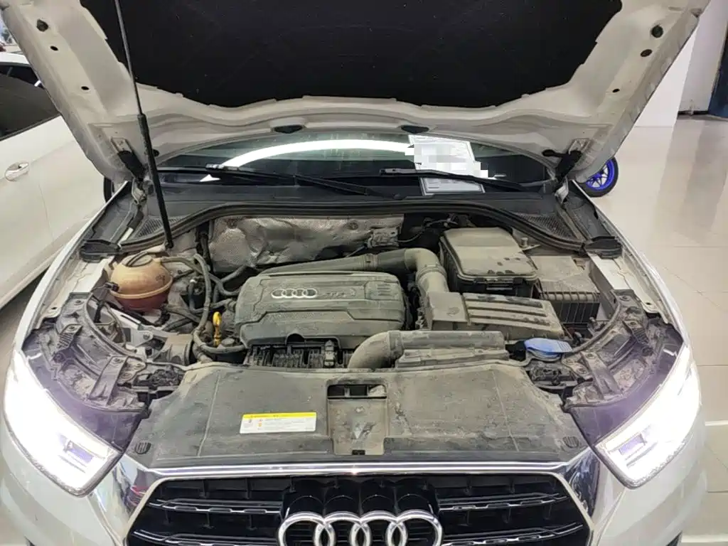 Audi Q3 2017 — фото 20