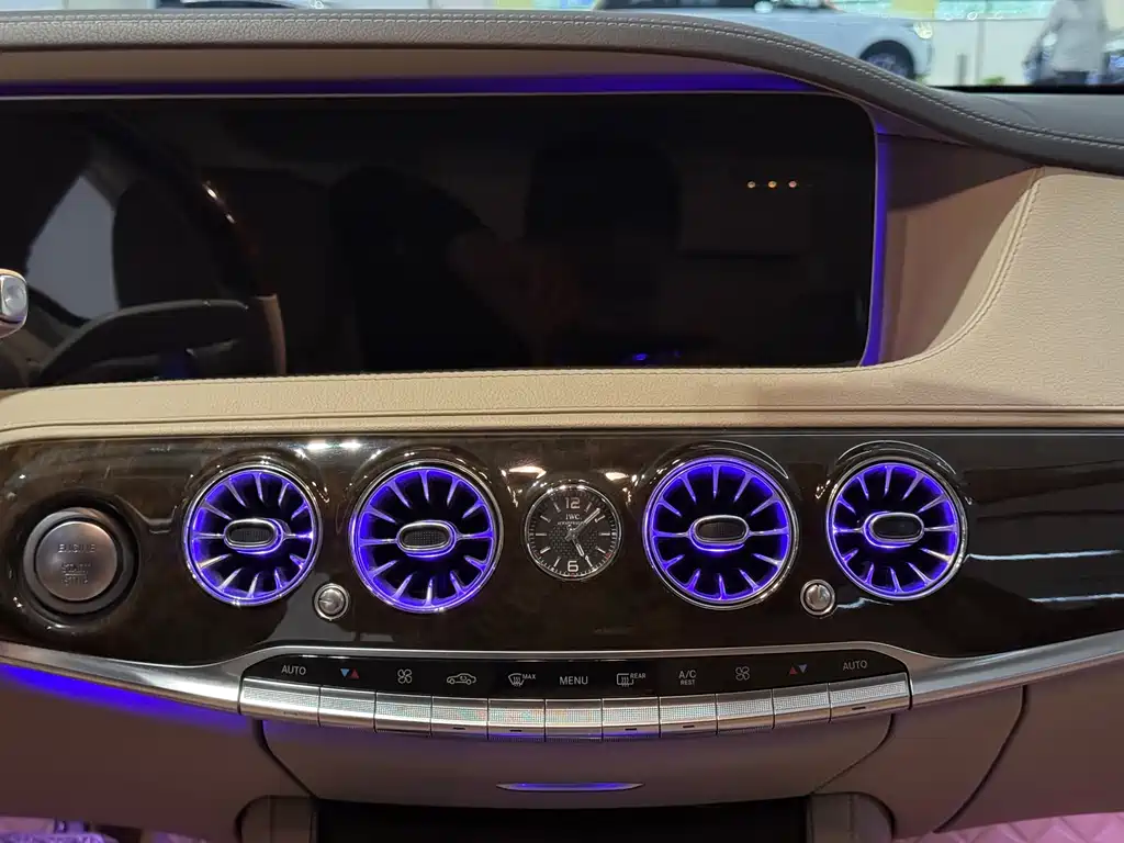 Mercedes-Benz S-Class 2015 — фото 16