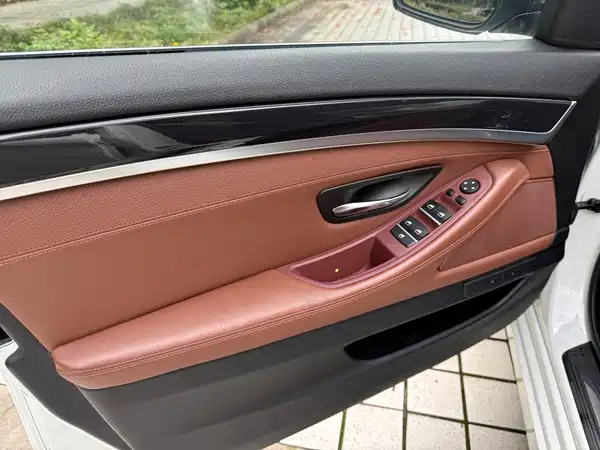 BMW 5 Series 2014