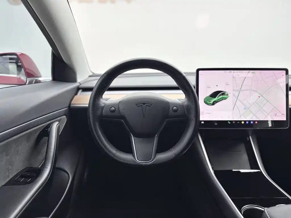 Tesla Model 3 2020 — фото 4