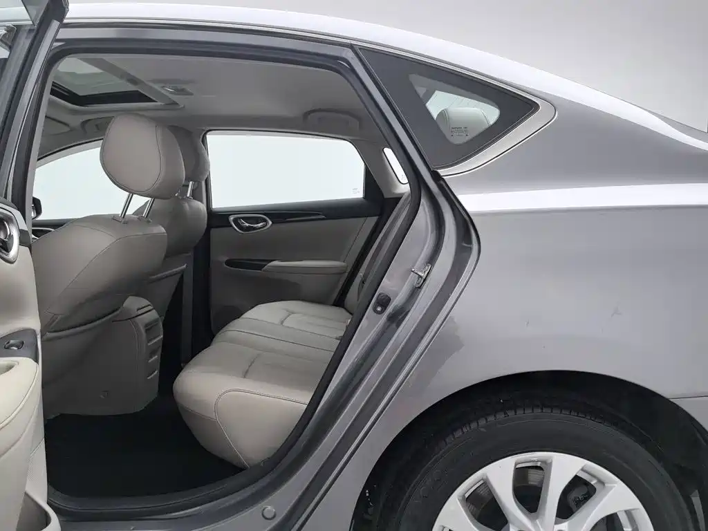 Nissan Sylphy 2019 — фото 15