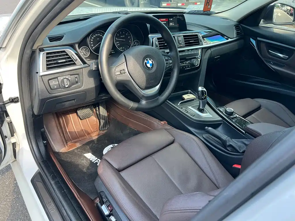 BMW 3 Series 2018