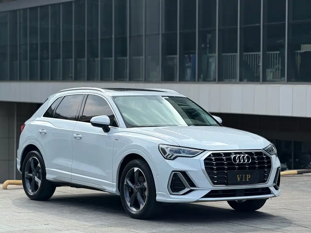 Audi Q3 2022