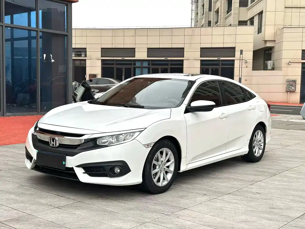 Honda Civic 2019 — фото 1