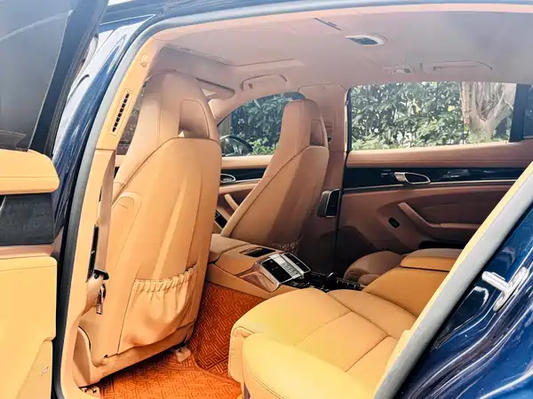 Porsche Panamera 2016