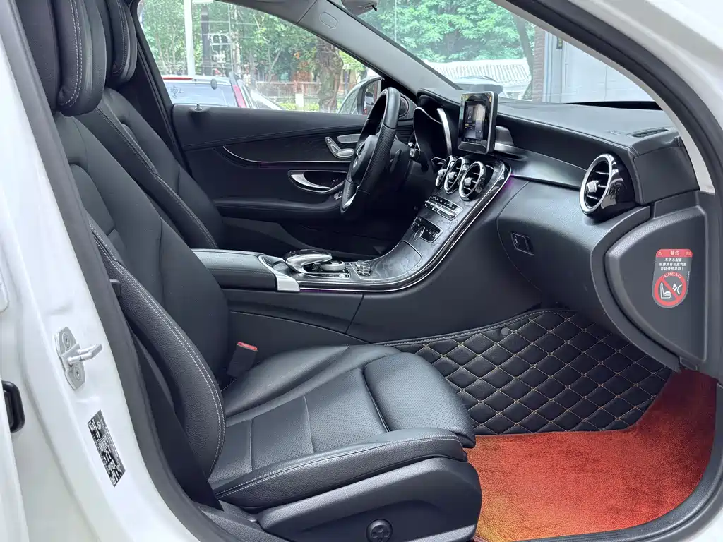 Mercedes-Benz C-Class 2015 — фото 10