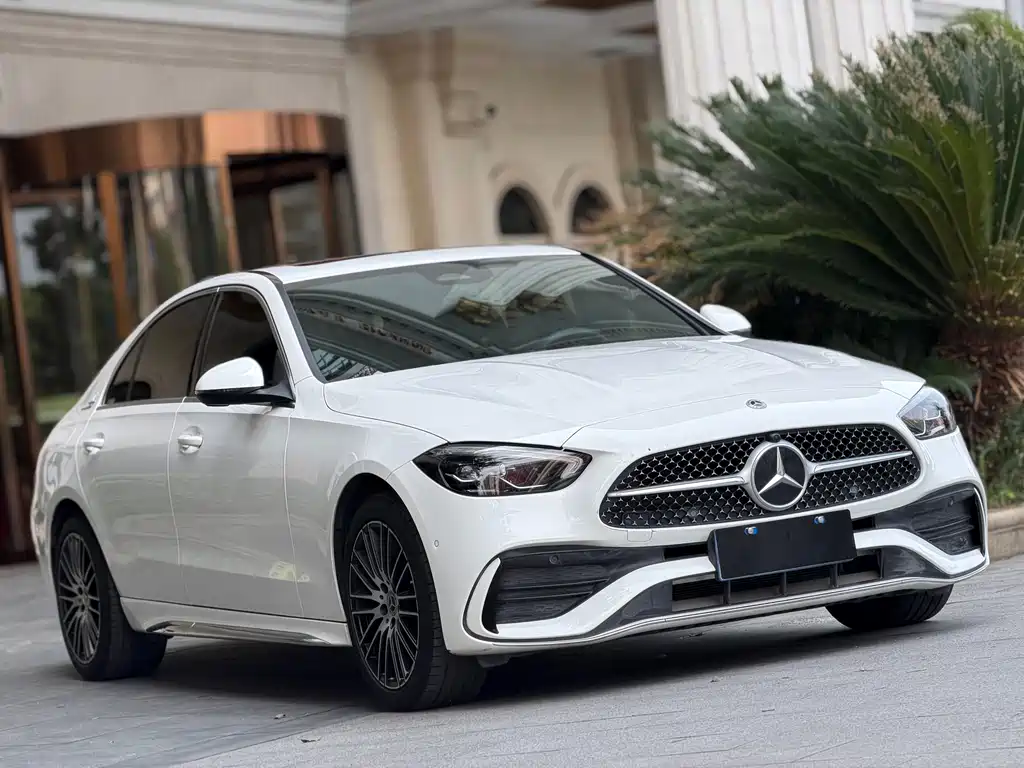 Mercedes-Benz C-Class 2023