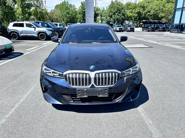 BMW i3 2023