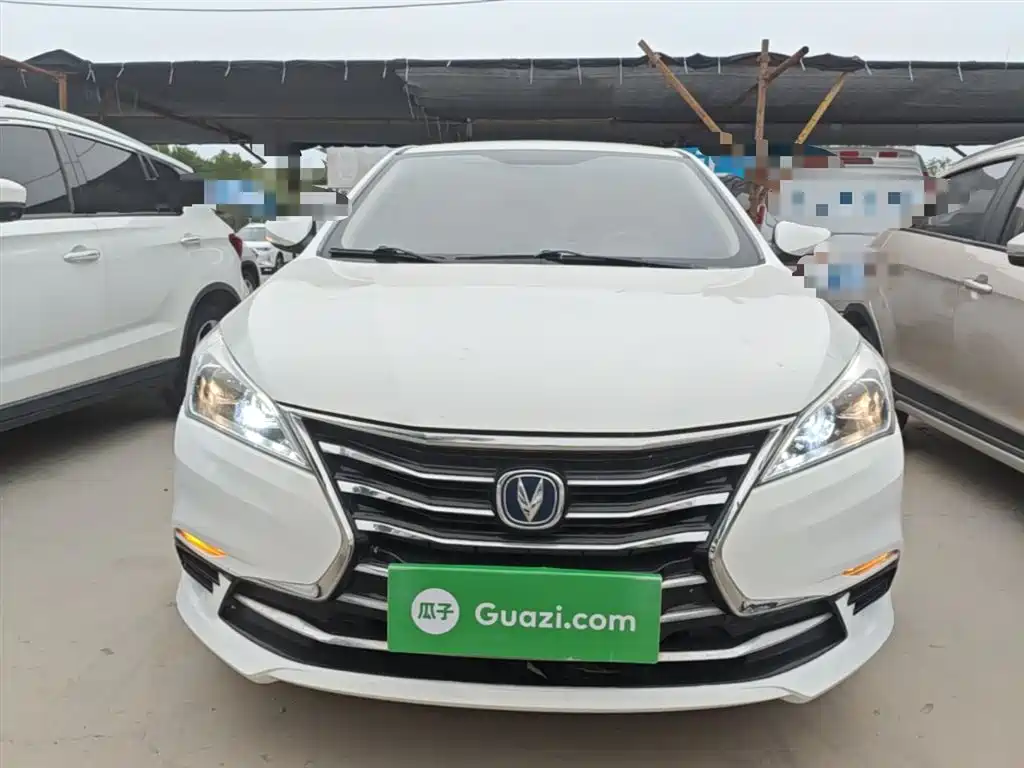 Changan Eado DT 2019 — фото 3