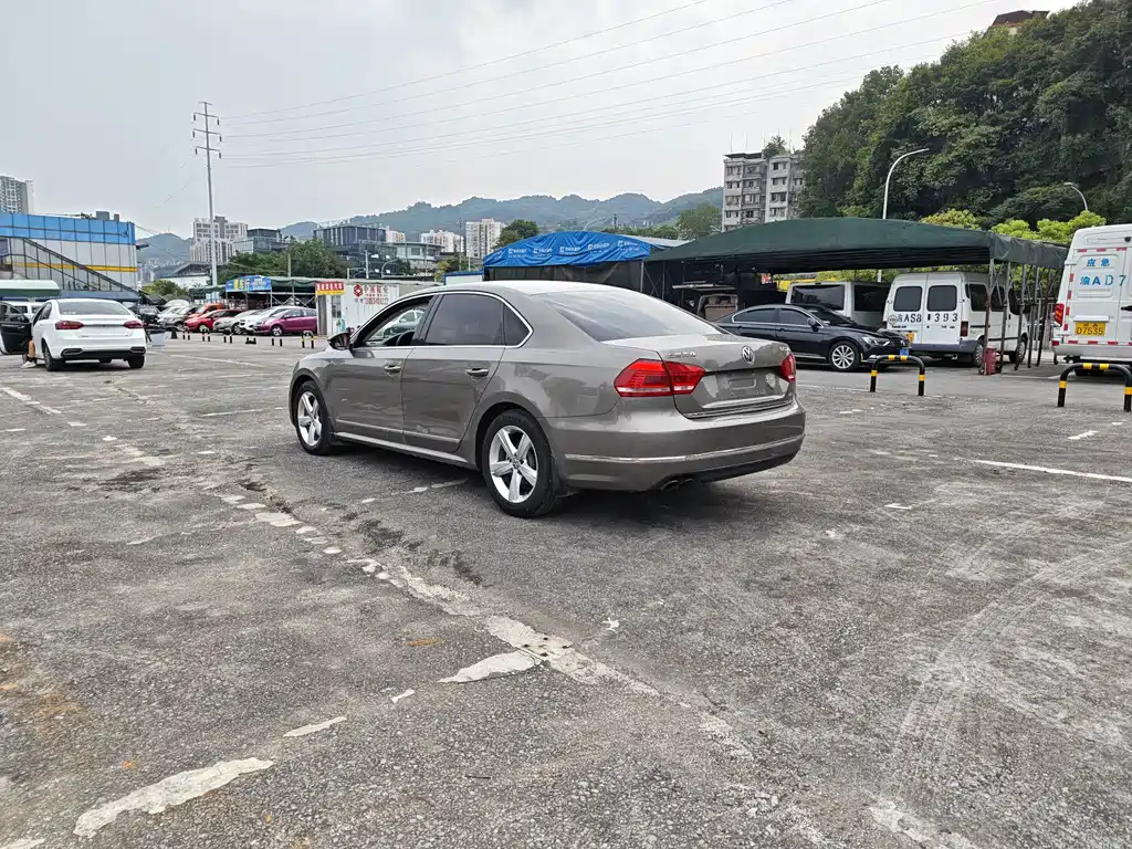 Volkswagen Passat 2013