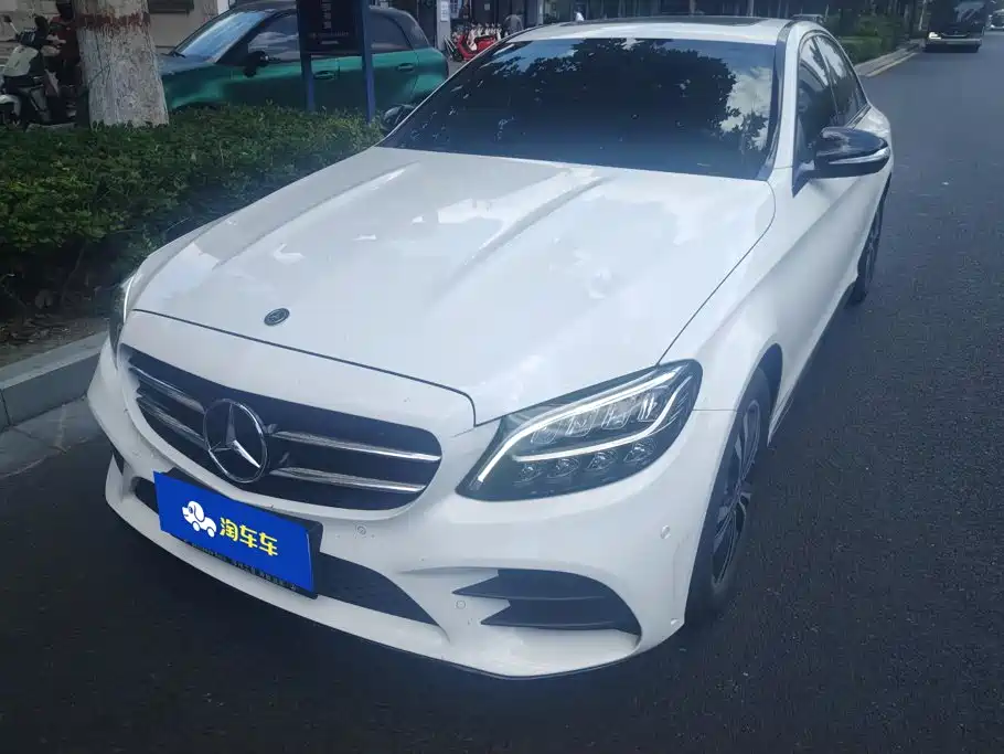 Mercedes-Benz C-Class 2020