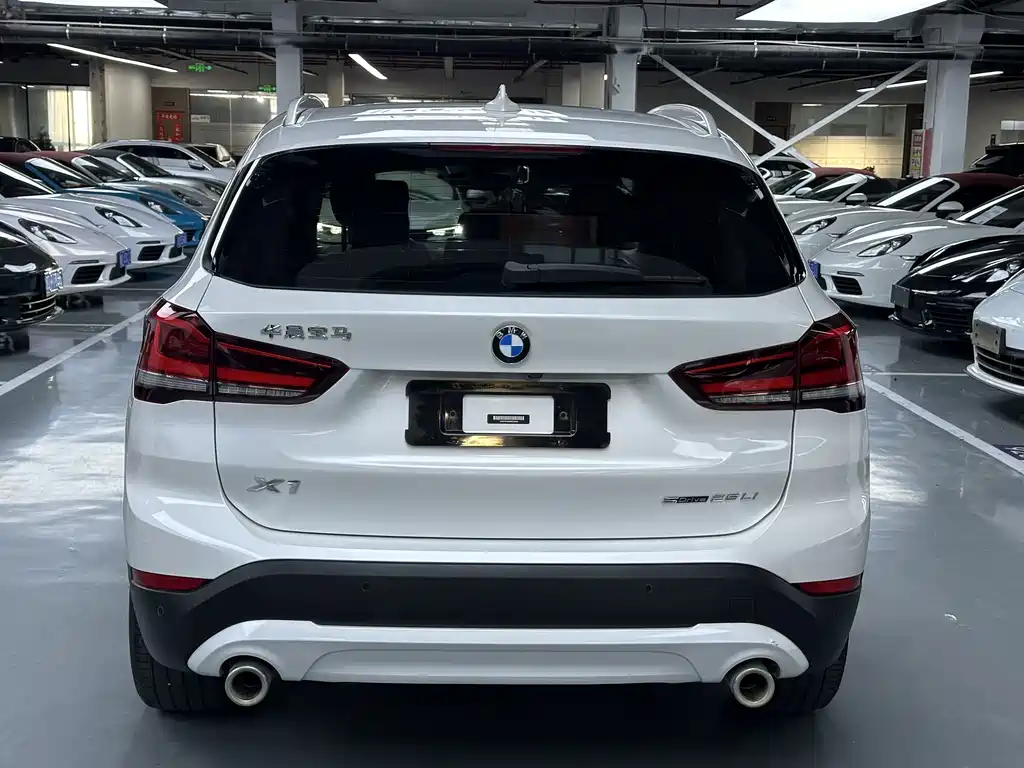 BMW X1 2022 — фото 14