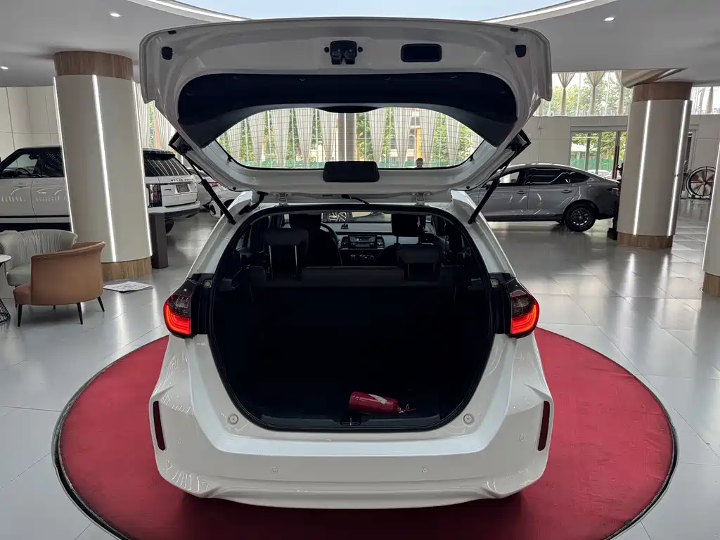 Honda Fit 2021 — фото 10