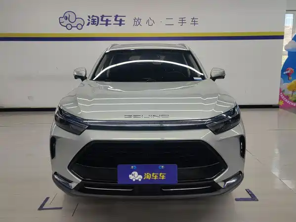 BAIC X7 2021