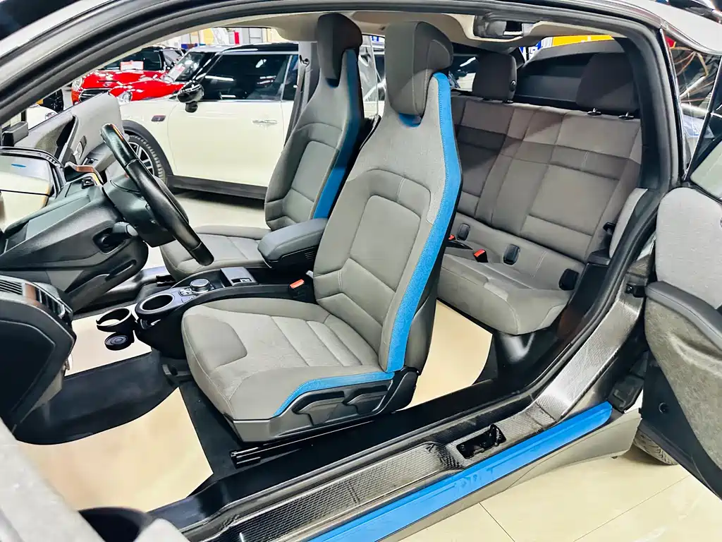 BMW i3 2019 — фото 17