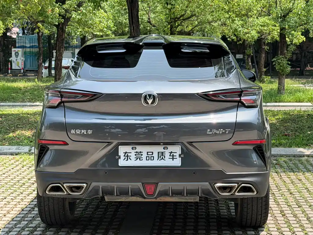 Changan UNI-T 2021 — фото 13