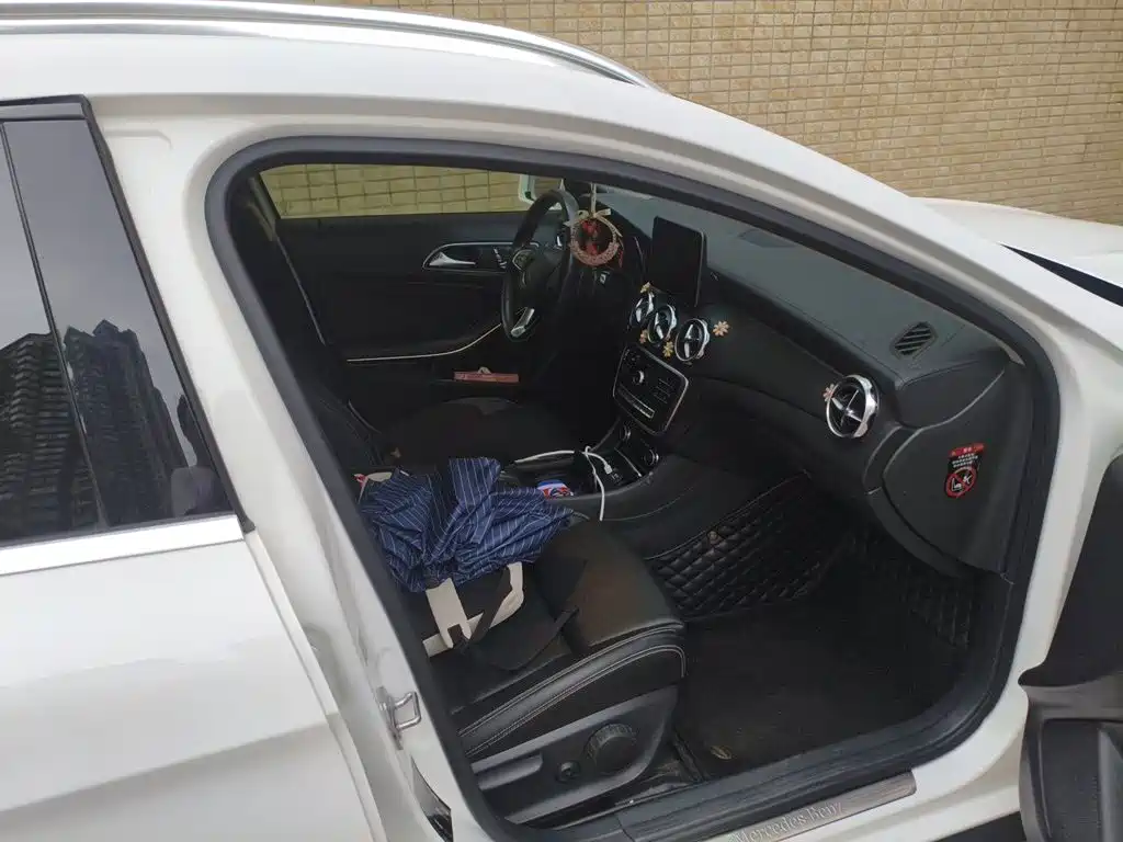 Mercedes-Benz GLA 2019 — фото 19