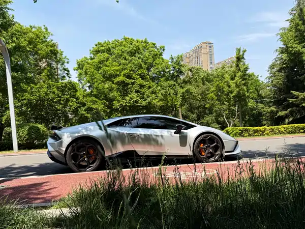 Lamborghini Huracan 2017