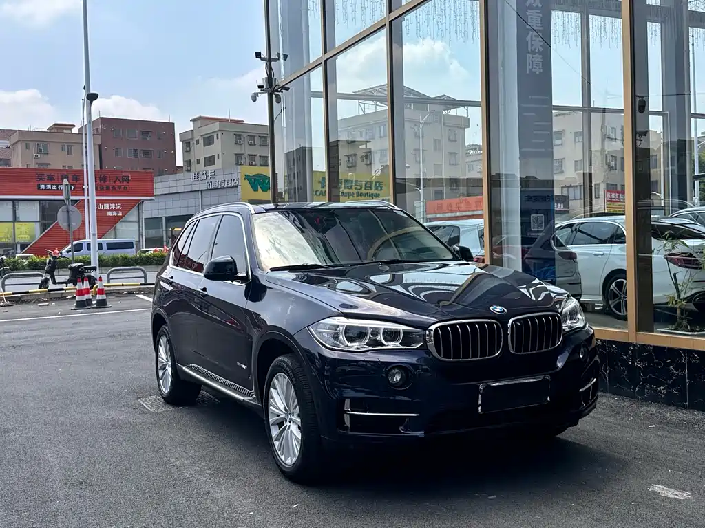 BMW X5 2017 — фото 16