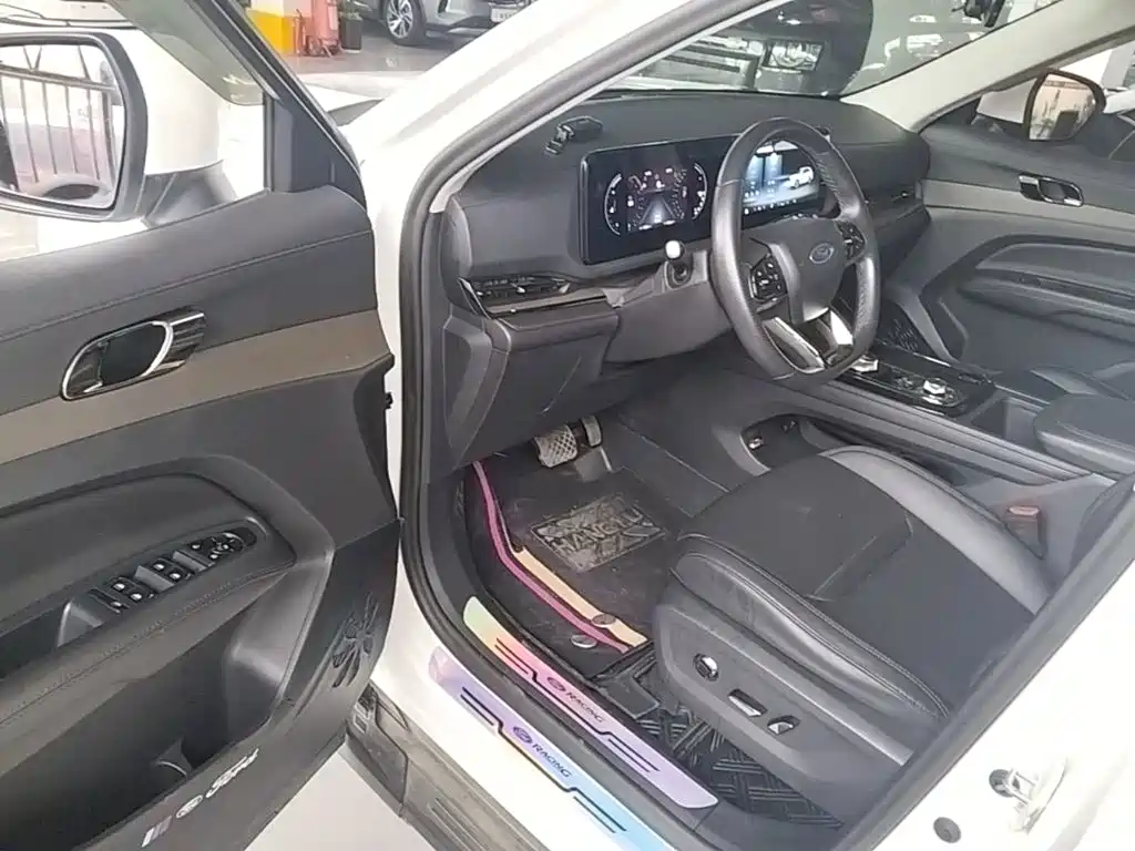 Ford Territory 2022 — фото 16